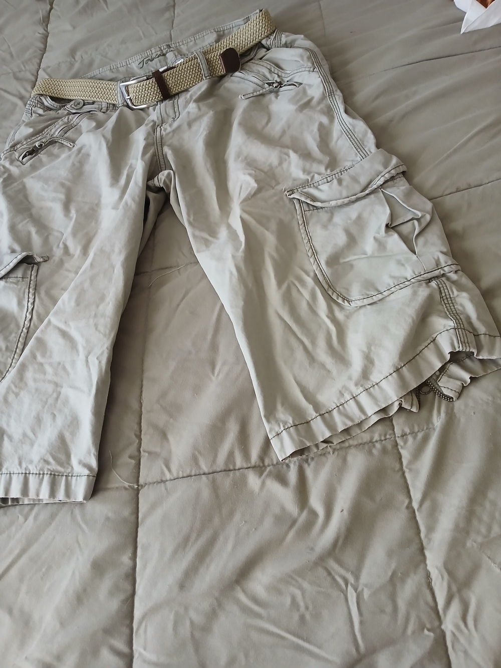 Jordache Ladies Capris in Light Khaki